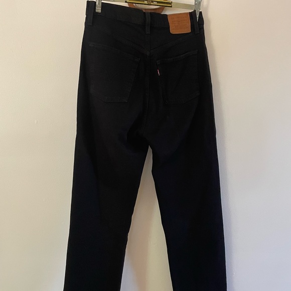 Levi’s Ribcabe Straight Ankle Size 26 Black Denim - Picture 5 of 6